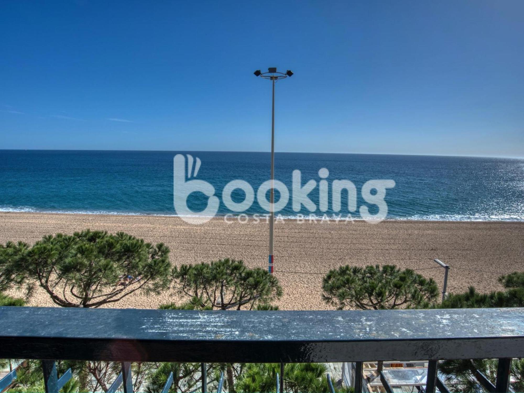 Embajador 2 Apartament A Primera Linia De Mar Per 5 Persones 普拉加德阿罗 外观 照片