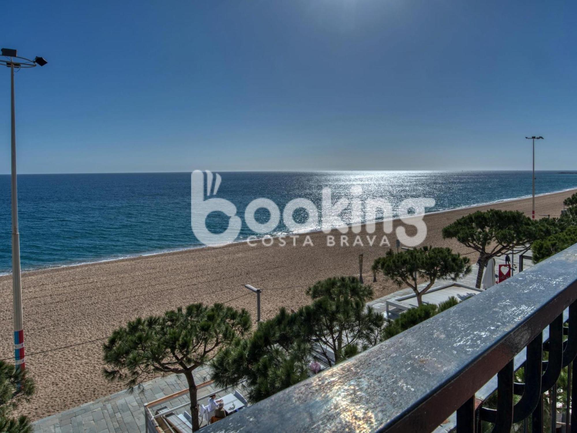 Embajador 2 Apartament A Primera Linia De Mar Per 5 Persones 普拉加德阿罗 外观 照片
