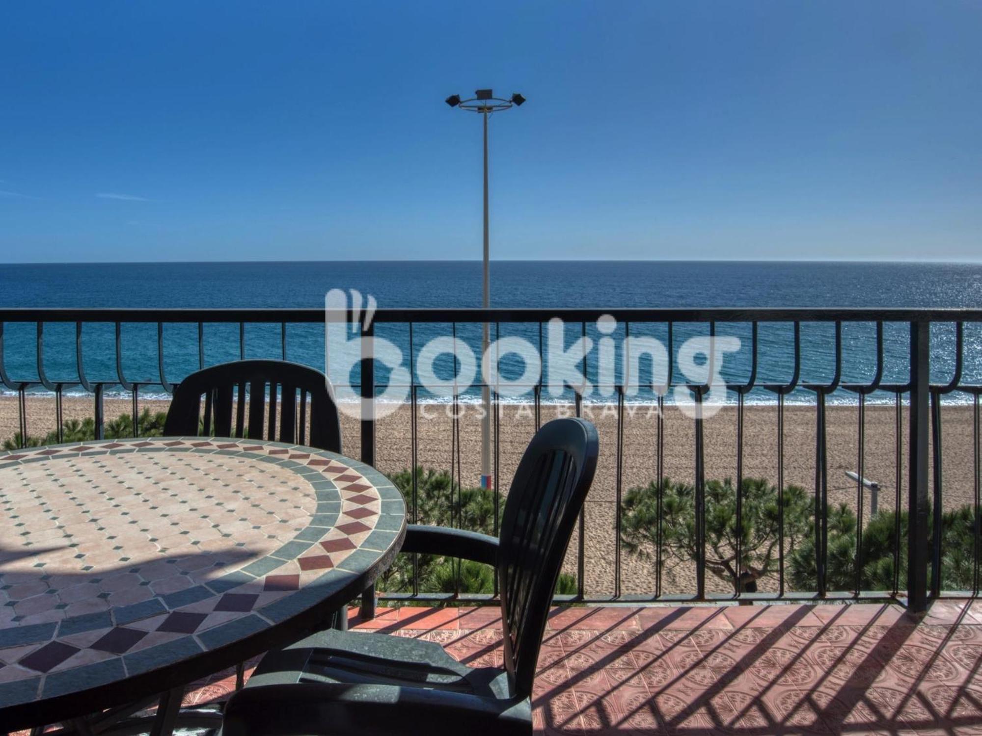 Embajador 2 Apartament A Primera Linia De Mar Per 5 Persones 普拉加德阿罗 外观 照片